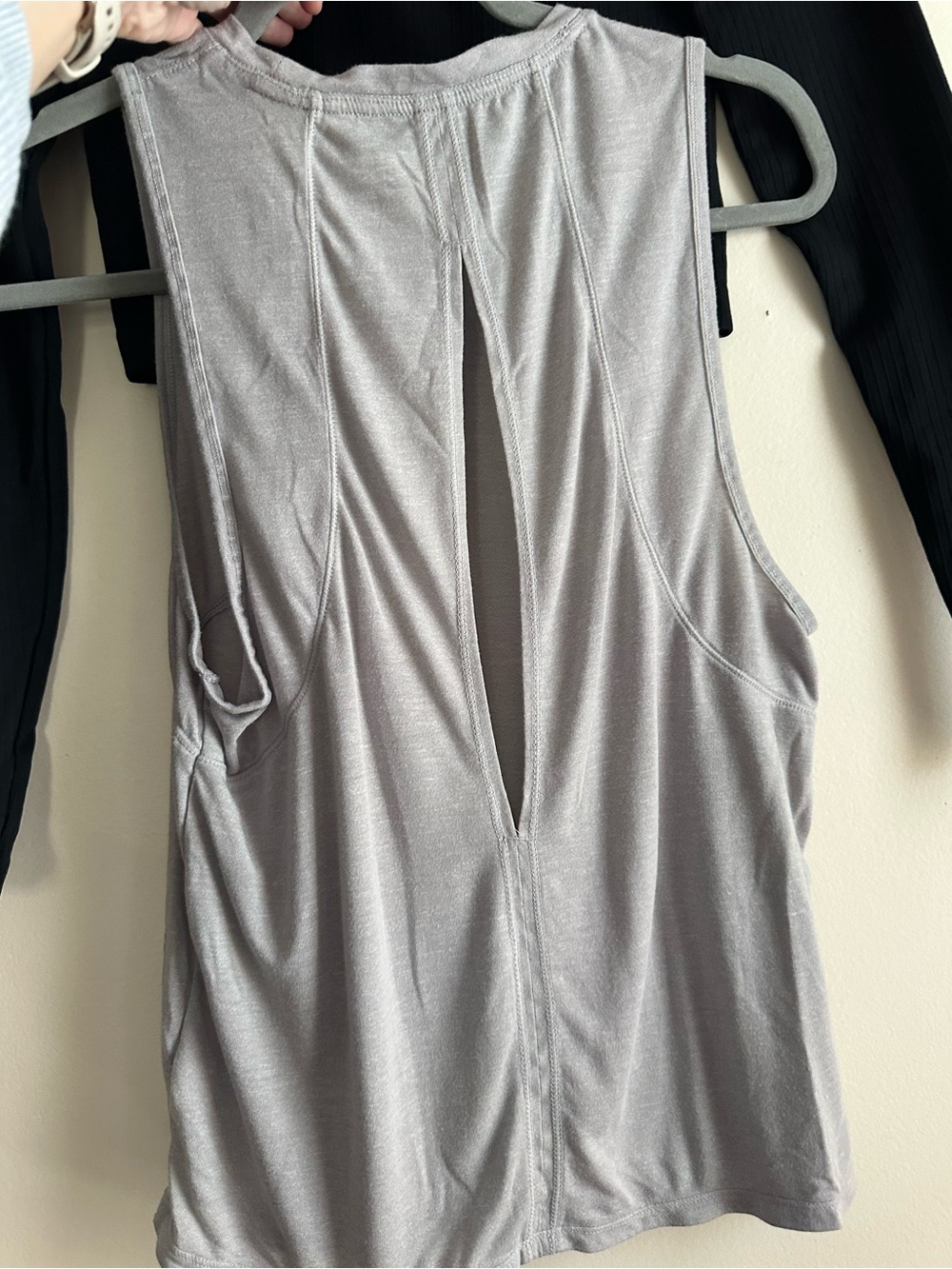 Bundle of 3 Athletic Tops - Picture 7 of 10